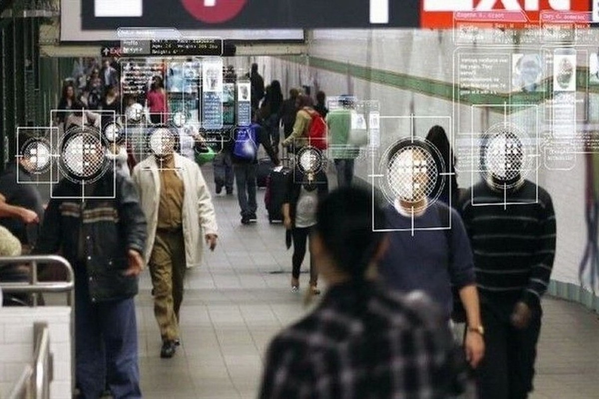 Установка систем видеонаблюдения с технологией распознавания лиц в общественных местах Установка систем видеонаблюдения с технологией распознавания лиц в общественных местах